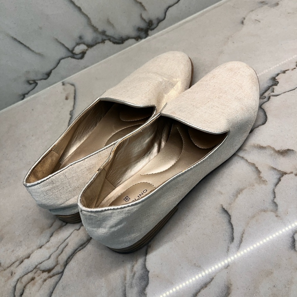 Bandolino Cream Flats sz8